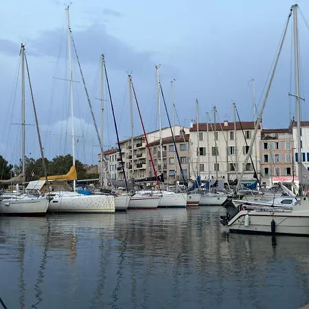 Warm, Air-conditioned, And Comfortable Appartement La Seyne-sur-Mer
