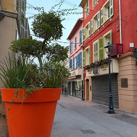 Appartement Warm, Air-conditioned, And Comfortable La Seyne-sur-Mer